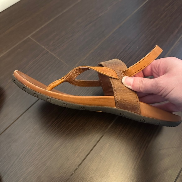 Chaco sandals with arch support - Picture 3 of 4